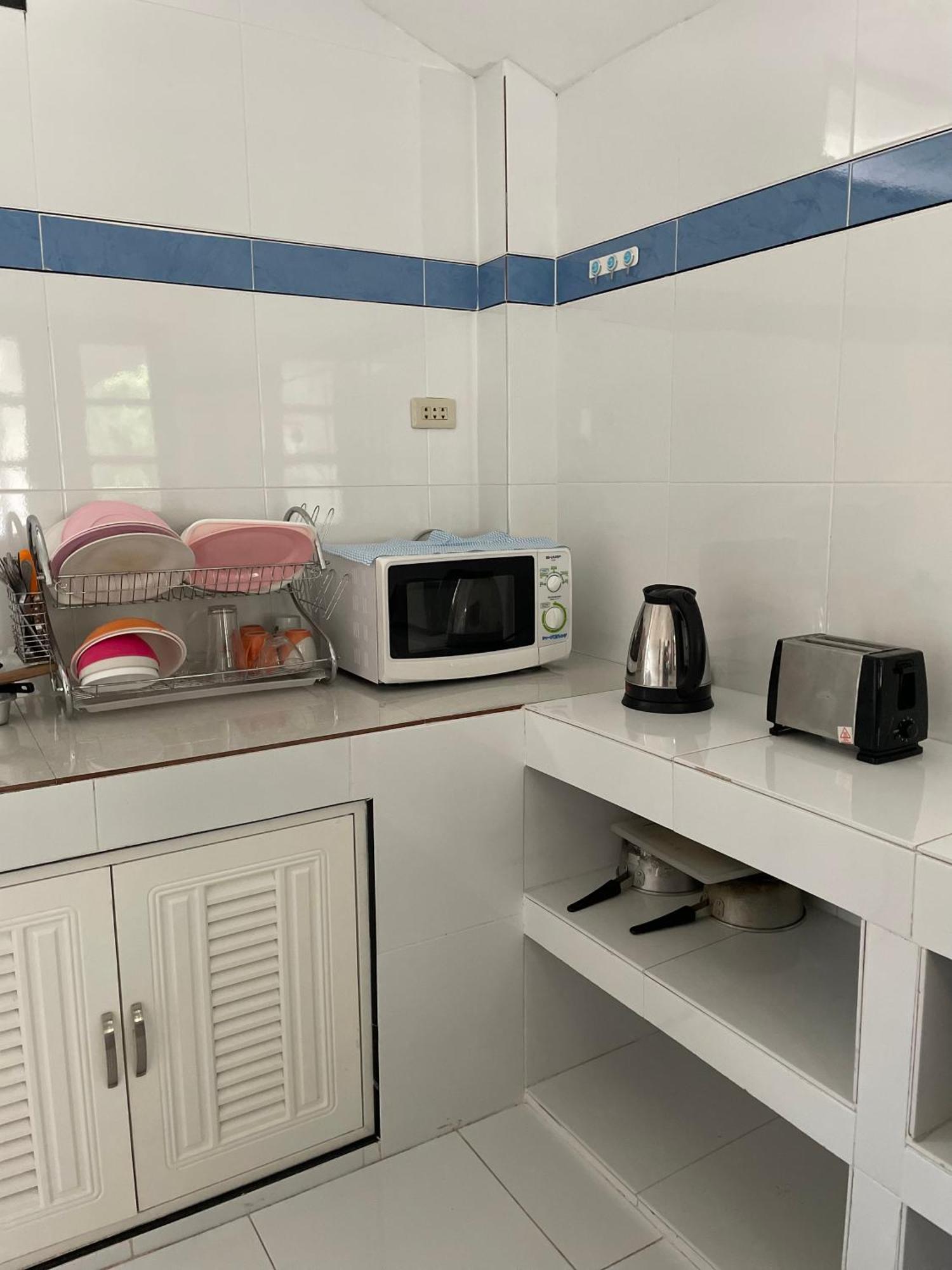 Sunrise Beach Villa Сураттхани Номер фото