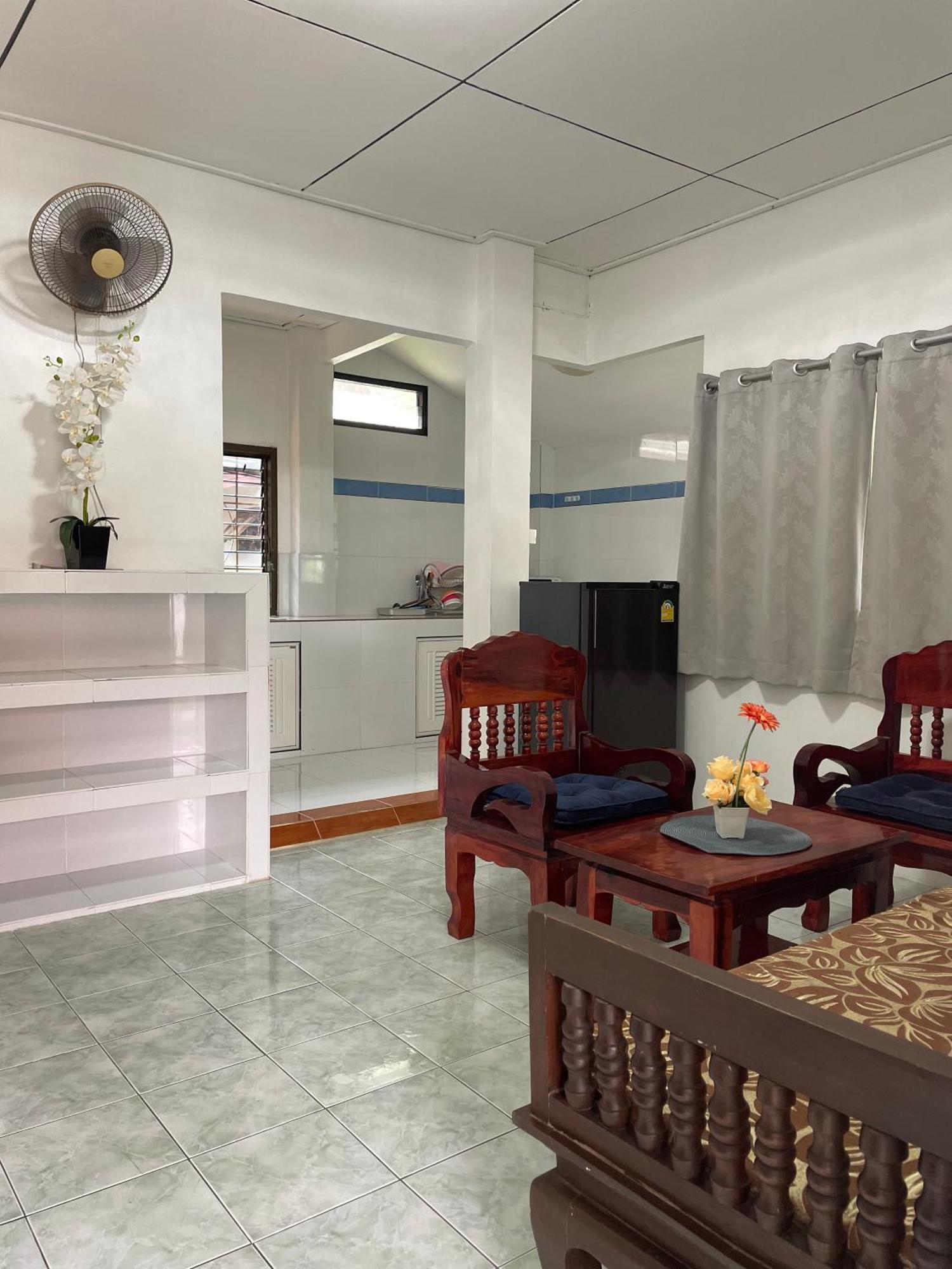 Sunrise Beach Villa Сураттхани Номер фото